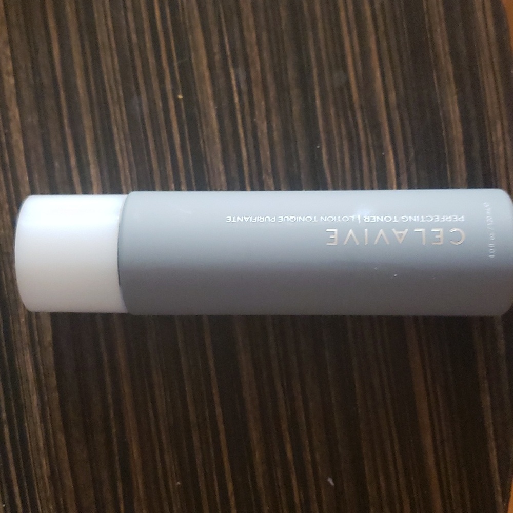 CELAVIVE perfecting toner lotion